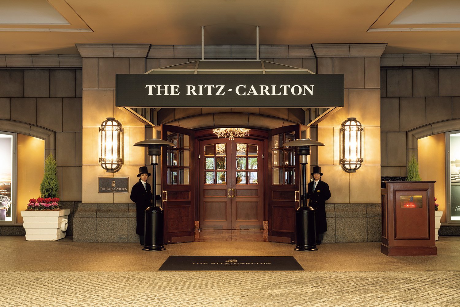 FB-hotel_01_RITZ-CARLTON_0005.jpg