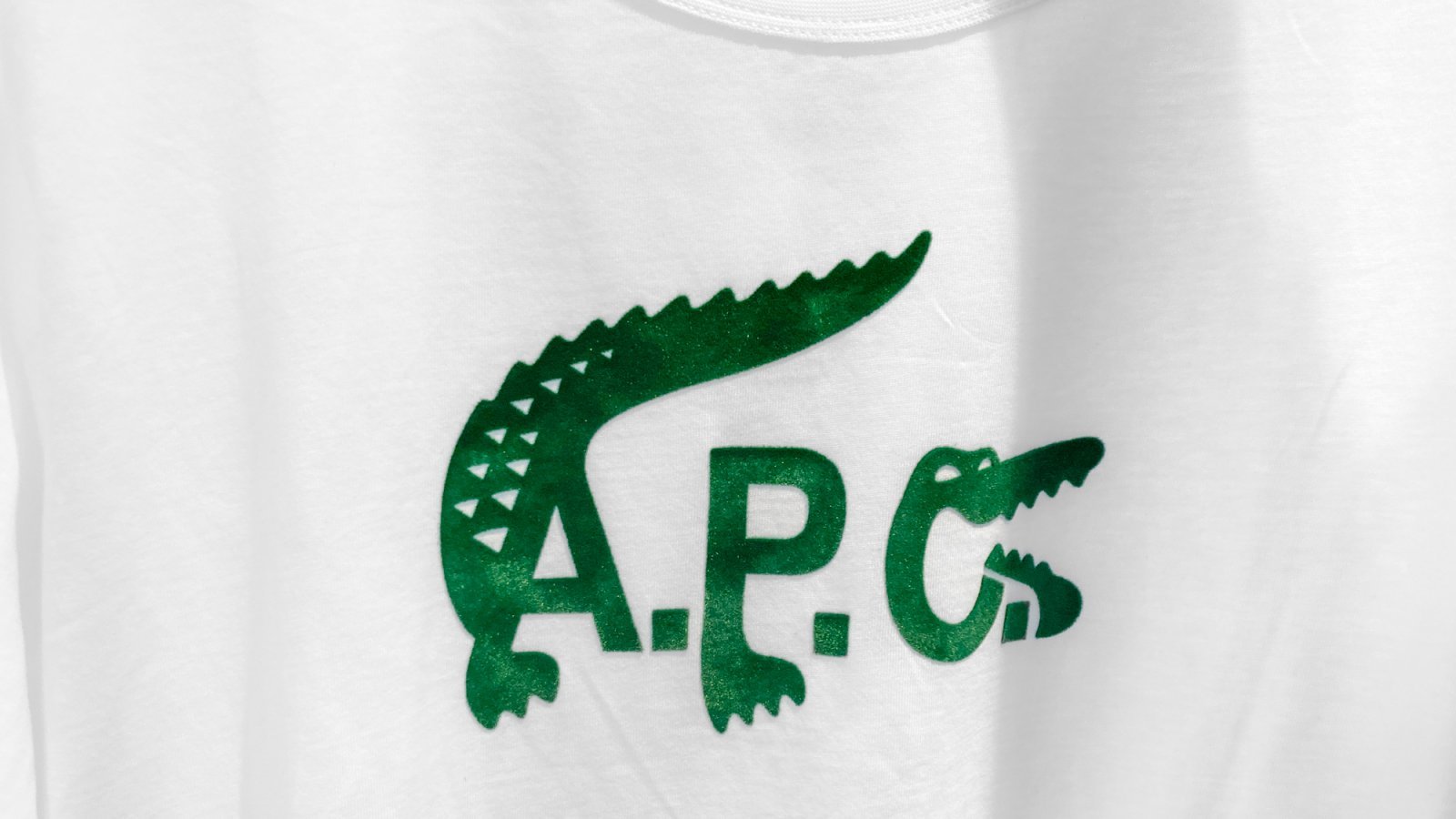買い価格A.P.CとLACOSTEのコラボTシャツ Tシャツ/カットソー(半袖/袖なし)